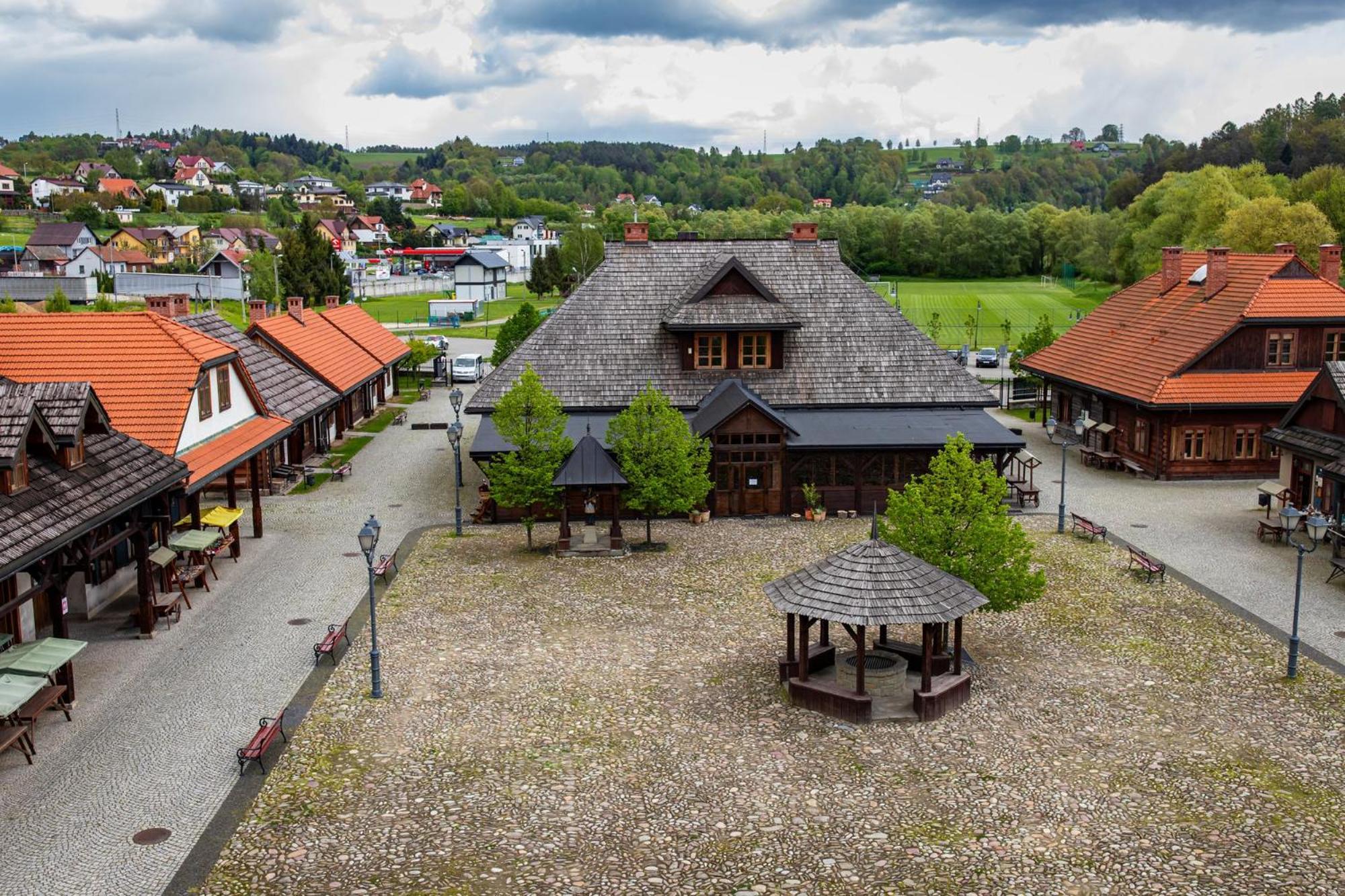 Nova.Galicja Hotel Nowy Sacz Exterior photo